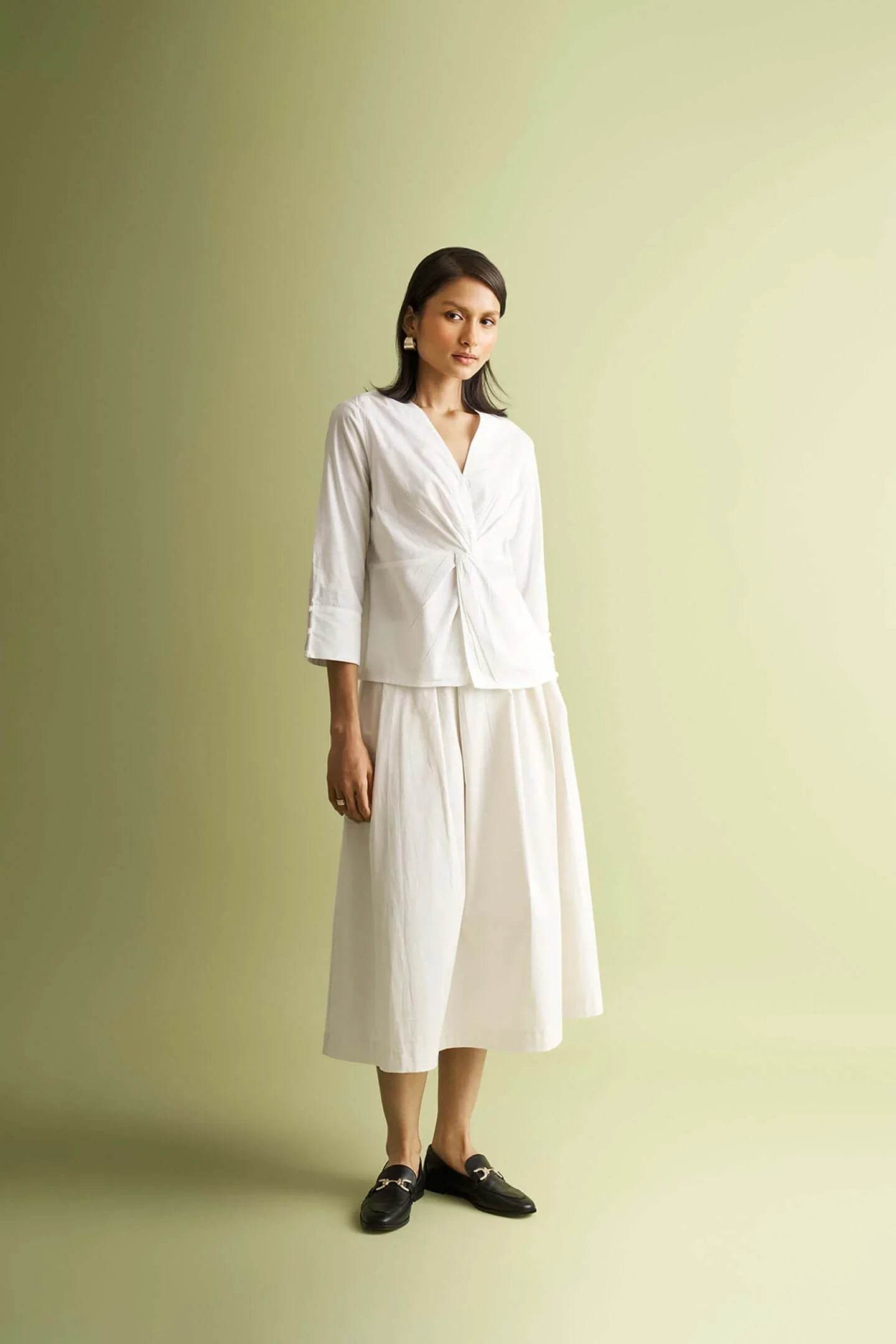 315-2144 - Apparel's Nest 