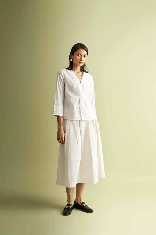 315-2144 - Apparel's Nest 