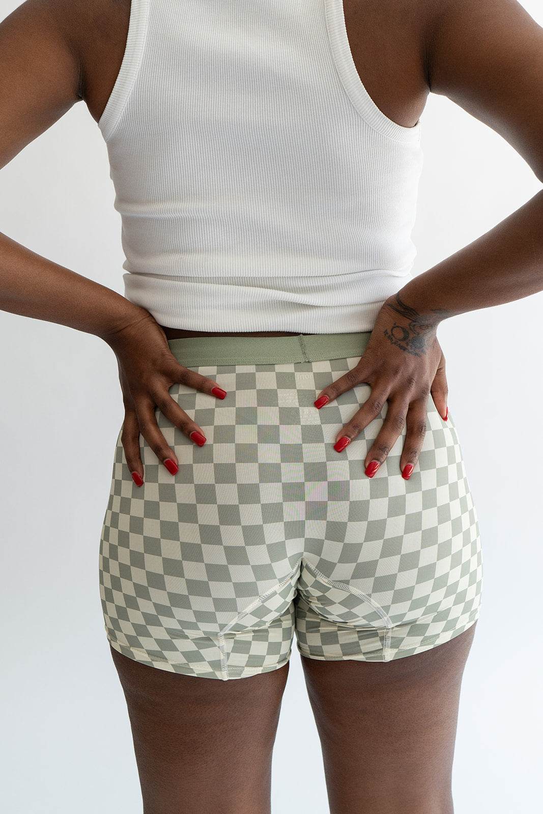 cmp-07856 - Apparel's Nest 