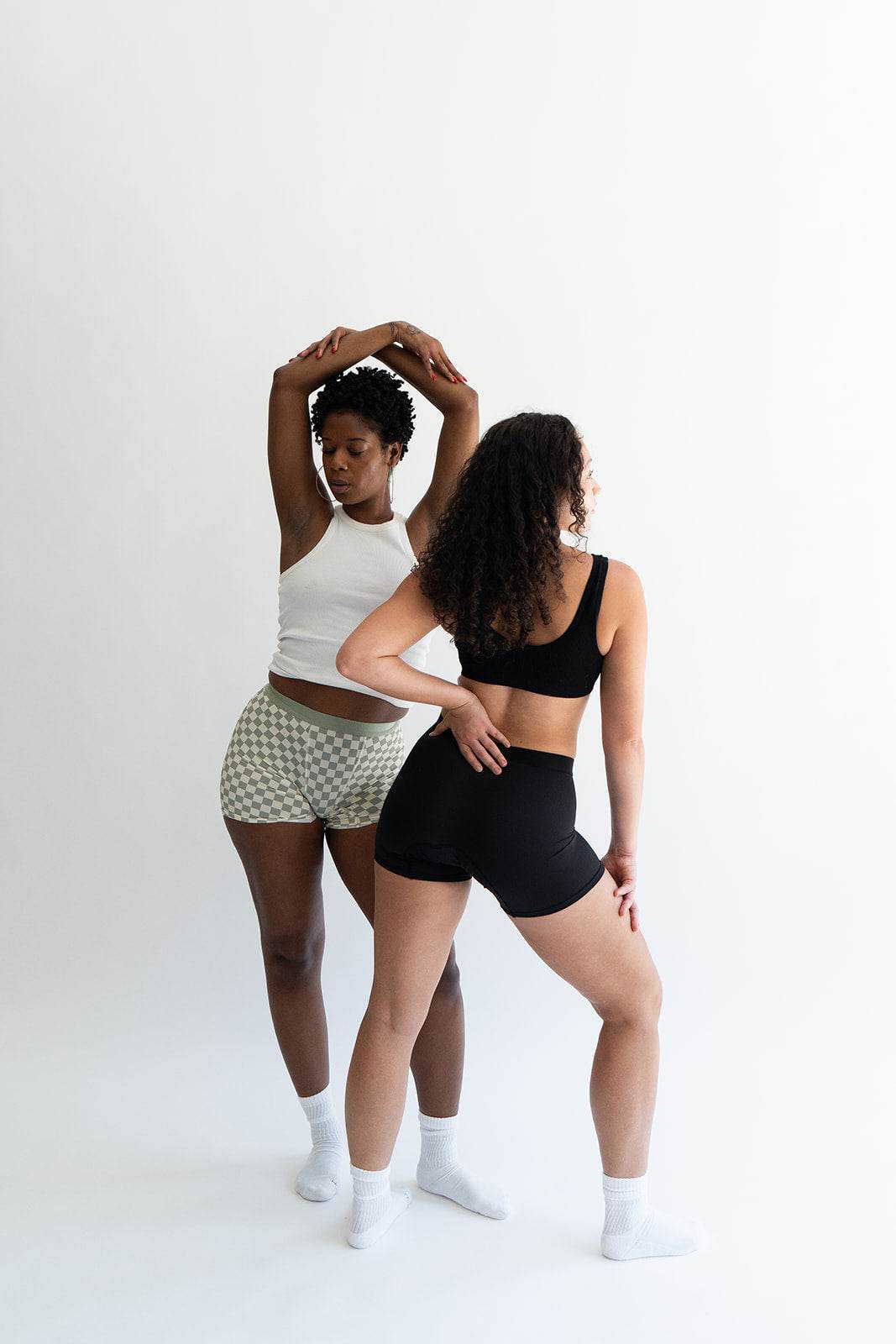 monthly-period-underwear-lifestyle-41 - Apparel's Nest 